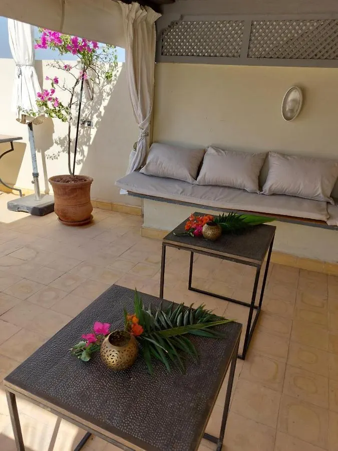 Riad La Porte De L'Oasis Marakeş Oda ve Kahvaltı