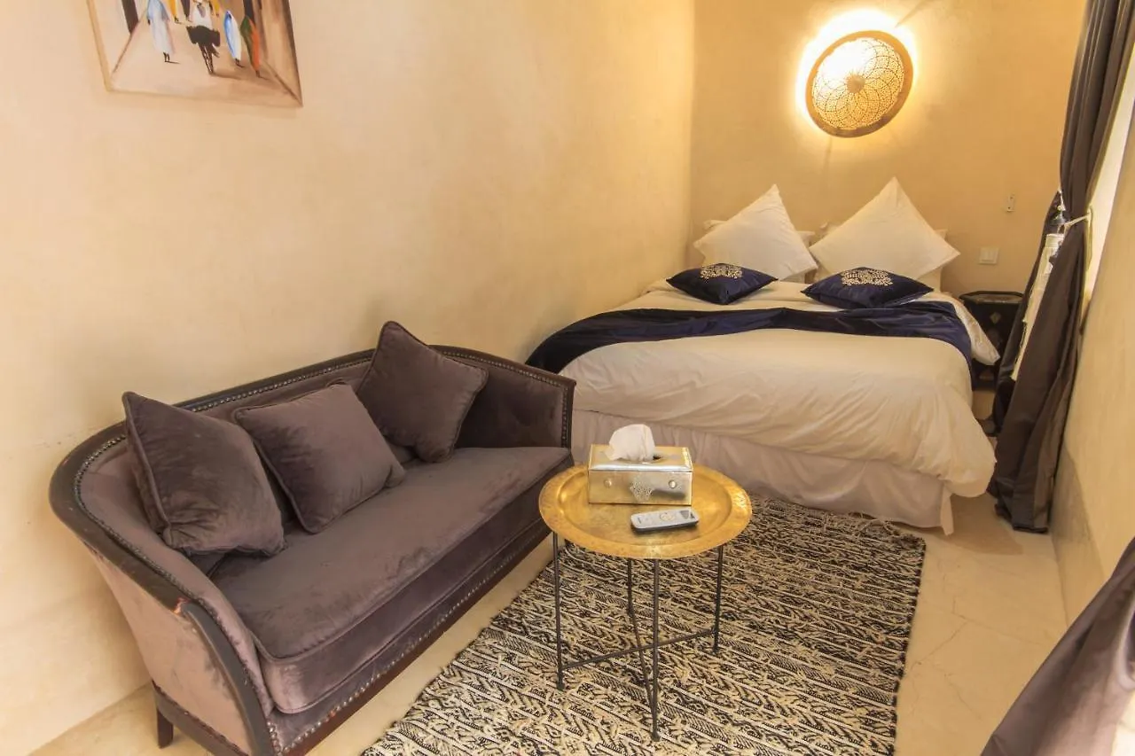 Riad La Porte De L'Oasis Marraquexe Alojamento de Acomodação e Pequeno-almoço